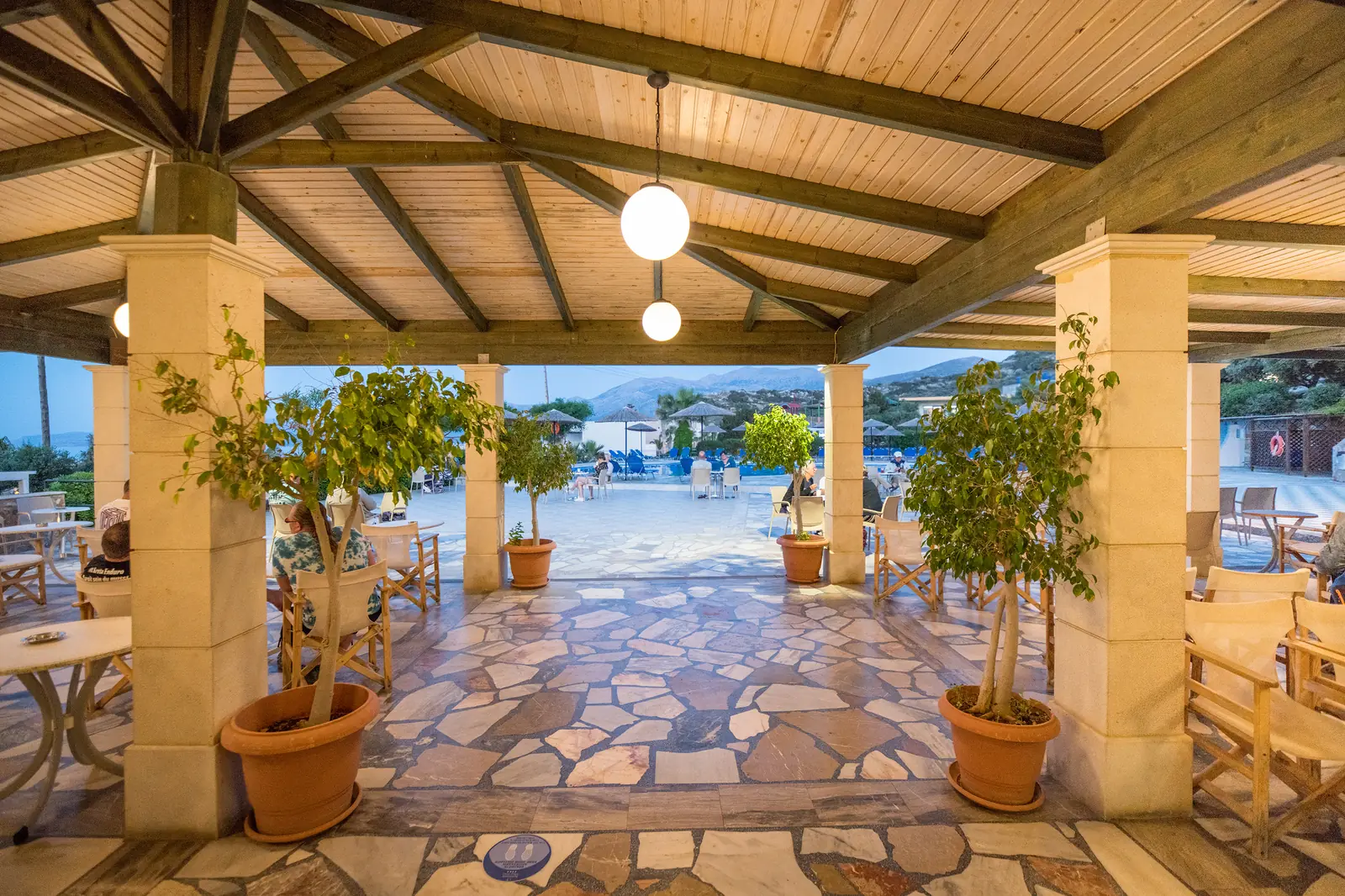 Semiramis Village Hotel